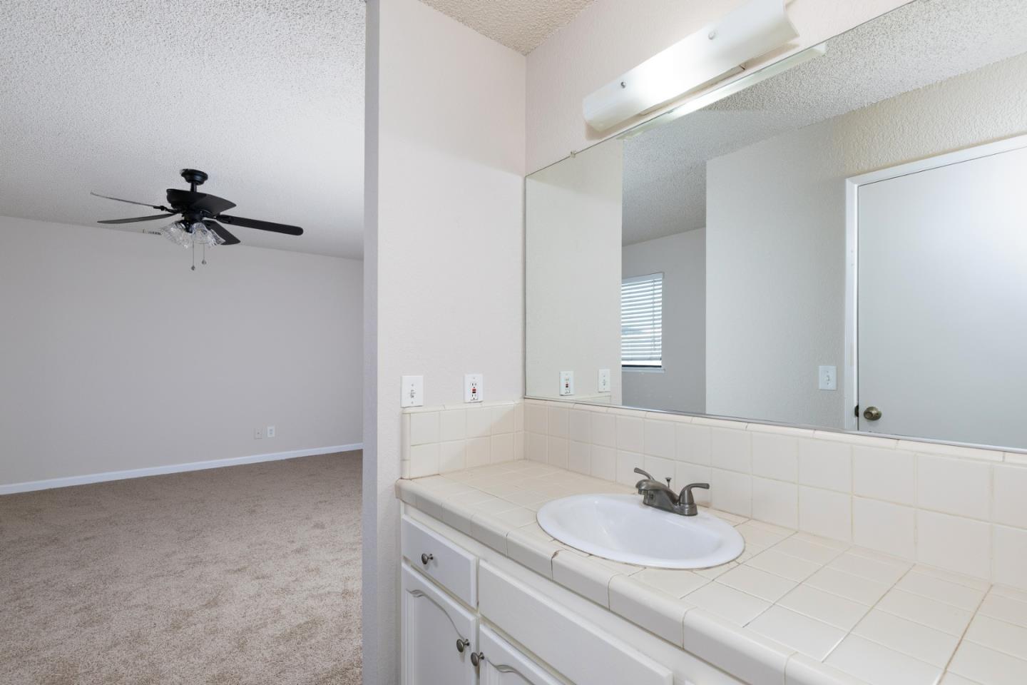 Detail Gallery Image 39 of 56 For 377 W Alluvial Ave, Pinedale,  CA 93650 - 3 Beds | 2 Baths