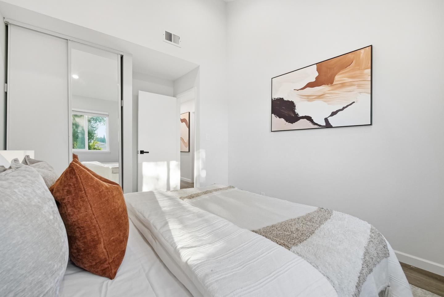 Photo #18: ML82039490 Listing: Photo #18