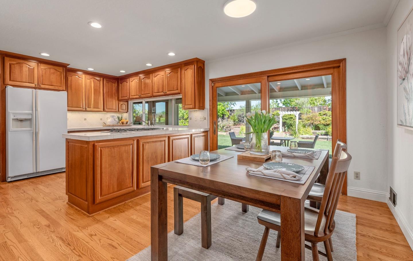 Detail Gallery Image 4 of 13 For 7148 Echo Ridge Dr, San Jose,  CA 95120 - 4 Beds | 3 Baths