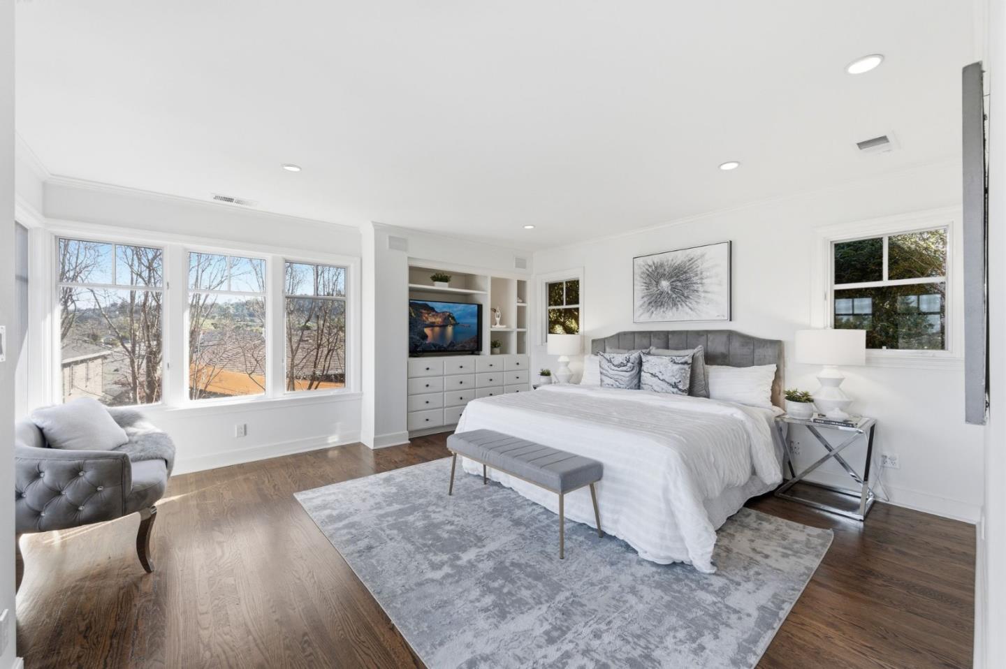 Detail Gallery Image 14 of 33 For 419 Hill Way, San Carlos,  CA 94070 - 4 Beds | 3 Baths