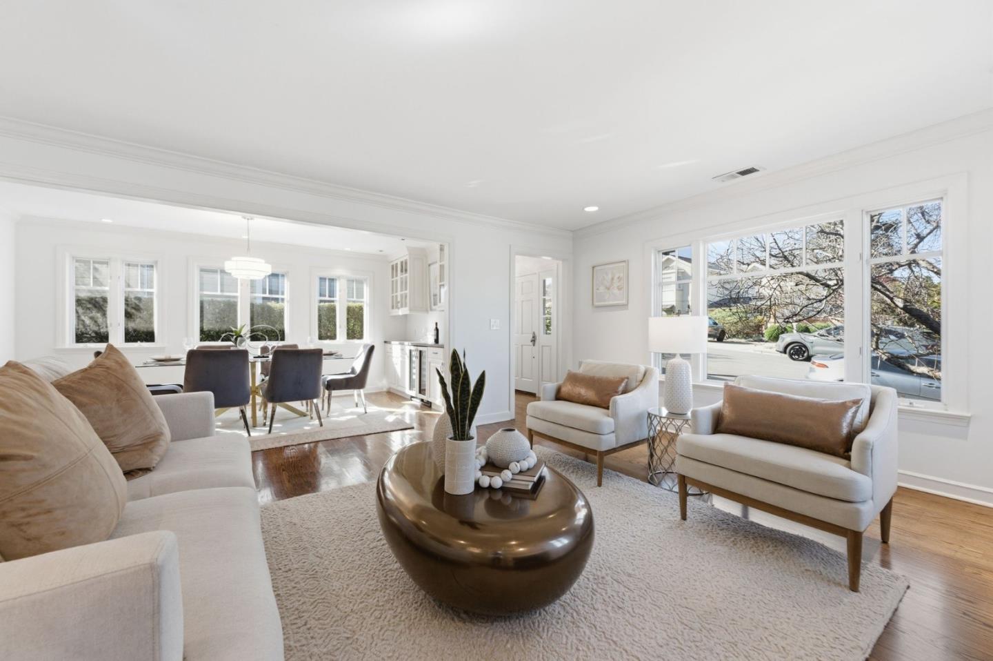 Detail Gallery Image 4 of 33 For 419 Hill Way, San Carlos,  CA 94070 - 4 Beds | 3 Baths