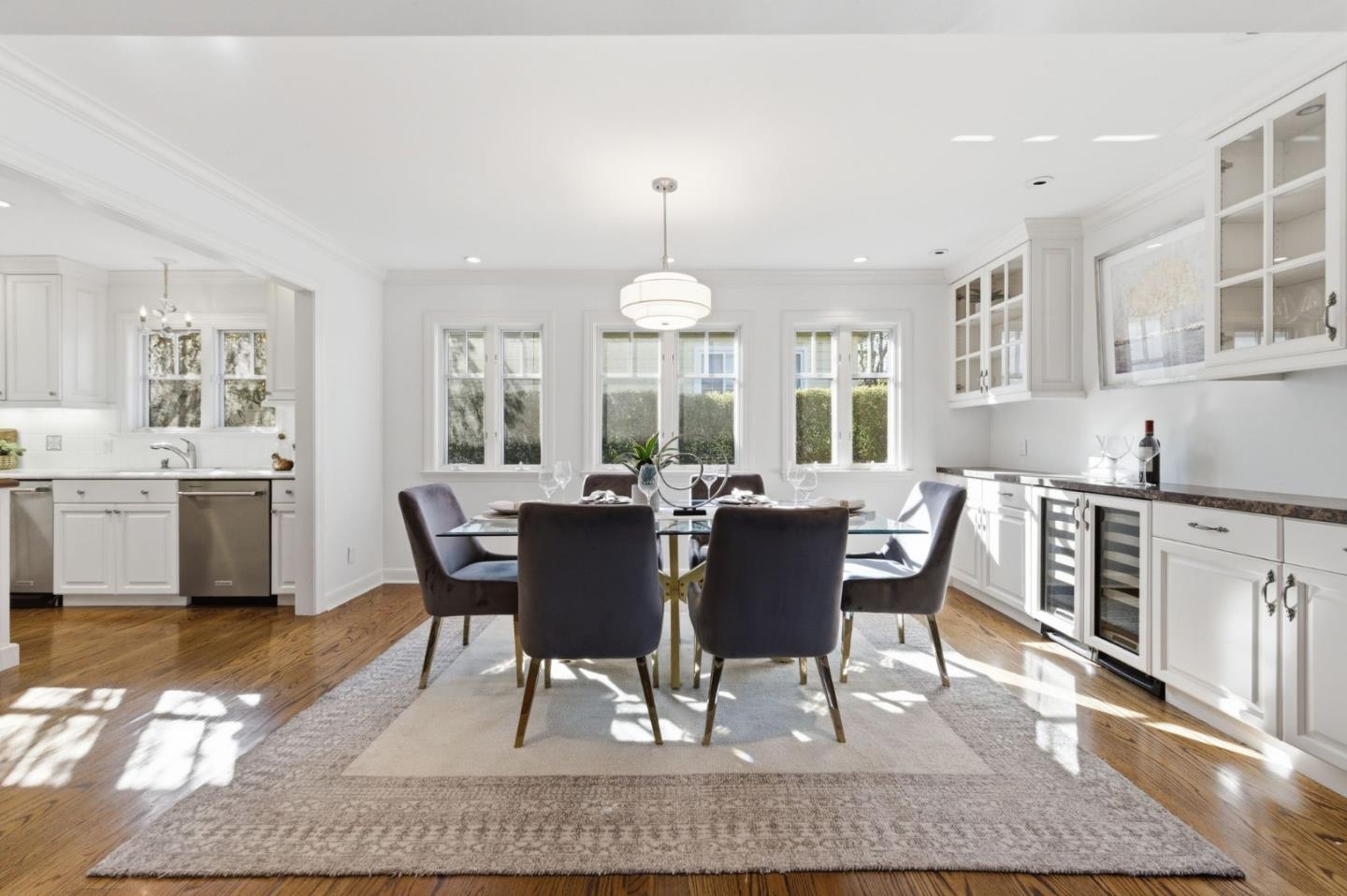 Detail Gallery Image 6 of 33 For 419 Hill Way, San Carlos,  CA 94070 - 4 Beds | 3 Baths