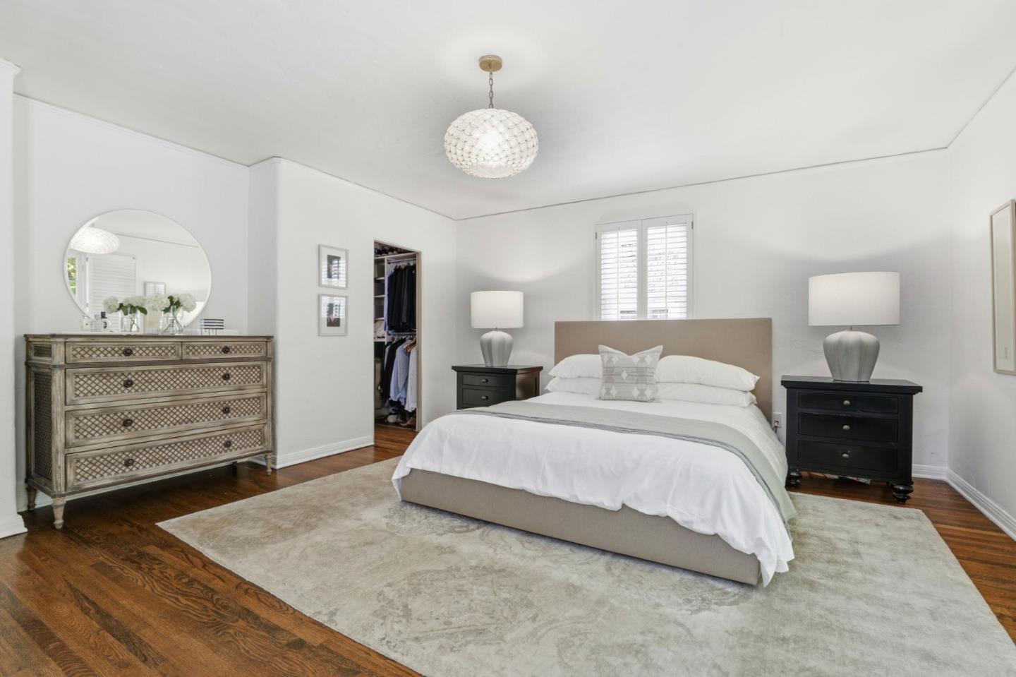 Detail Gallery Image 24 of 53 For 566 E Crescent Dr, Palo Alto,  CA 94301 - 5 Beds | 4 Baths