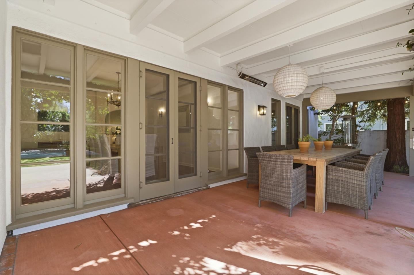 Detail Gallery Image 36 of 53 For 566 E Crescent Dr, Palo Alto,  CA 94301 - 5 Beds | 4 Baths