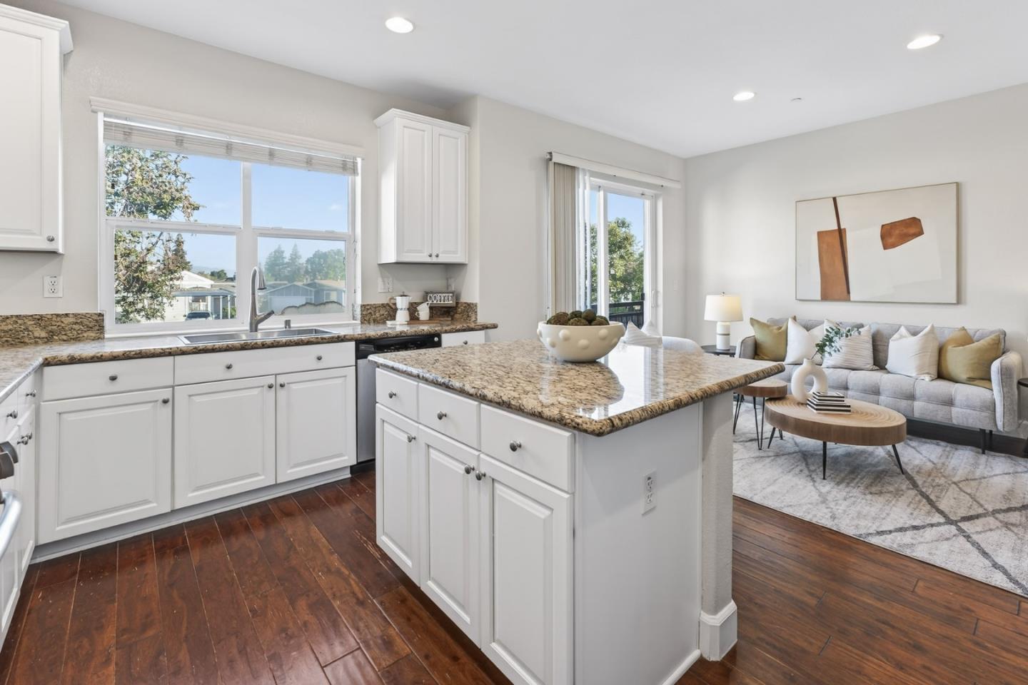 Photo #16: ML82039495 Listing: Photo #16