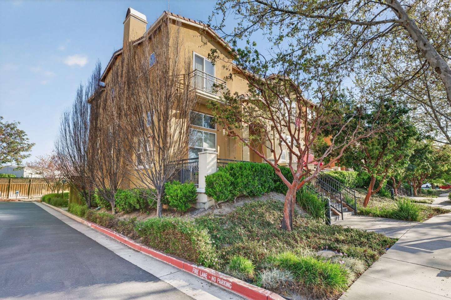 Photo #2: ML82039495 Listing: Photo #2