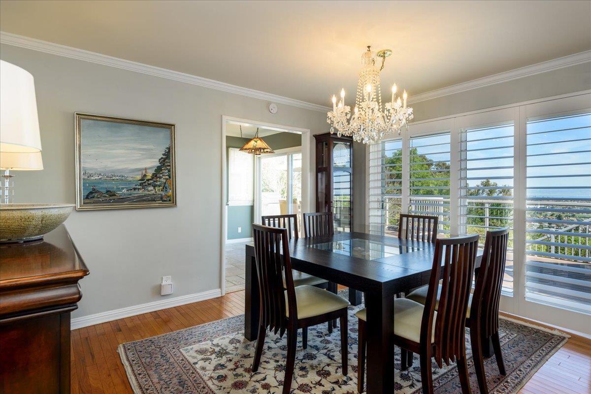 Detail Gallery Image 23 of 75 For 819 Holly Rd, Belmont,  CA 94002 - 4 Beds | 3 Baths