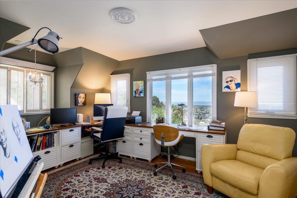 Detail Gallery Image 35 of 75 For 819 Holly Rd, Belmont,  CA 94002 - 4 Beds | 3 Baths