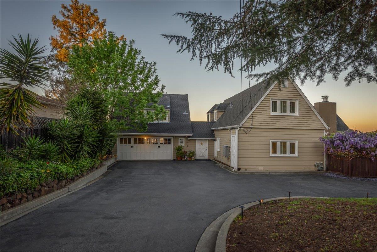 Detail Gallery Image 63 of 75 For 819 Holly Rd, Belmont,  CA 94002 - 4 Beds | 3 Baths