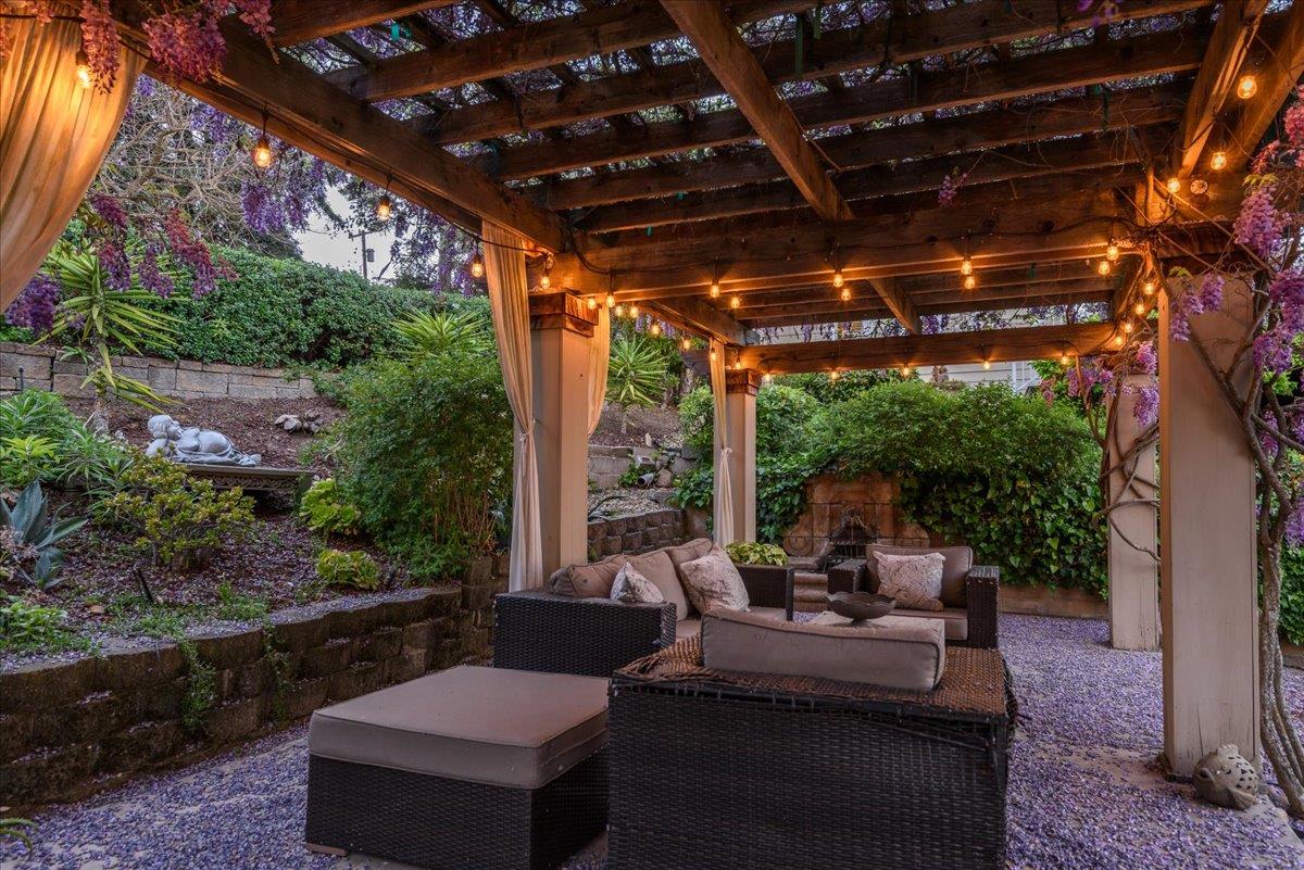 Detail Gallery Image 70 of 75 For 819 Holly Rd, Belmont,  CA 94002 - 4 Beds | 3 Baths