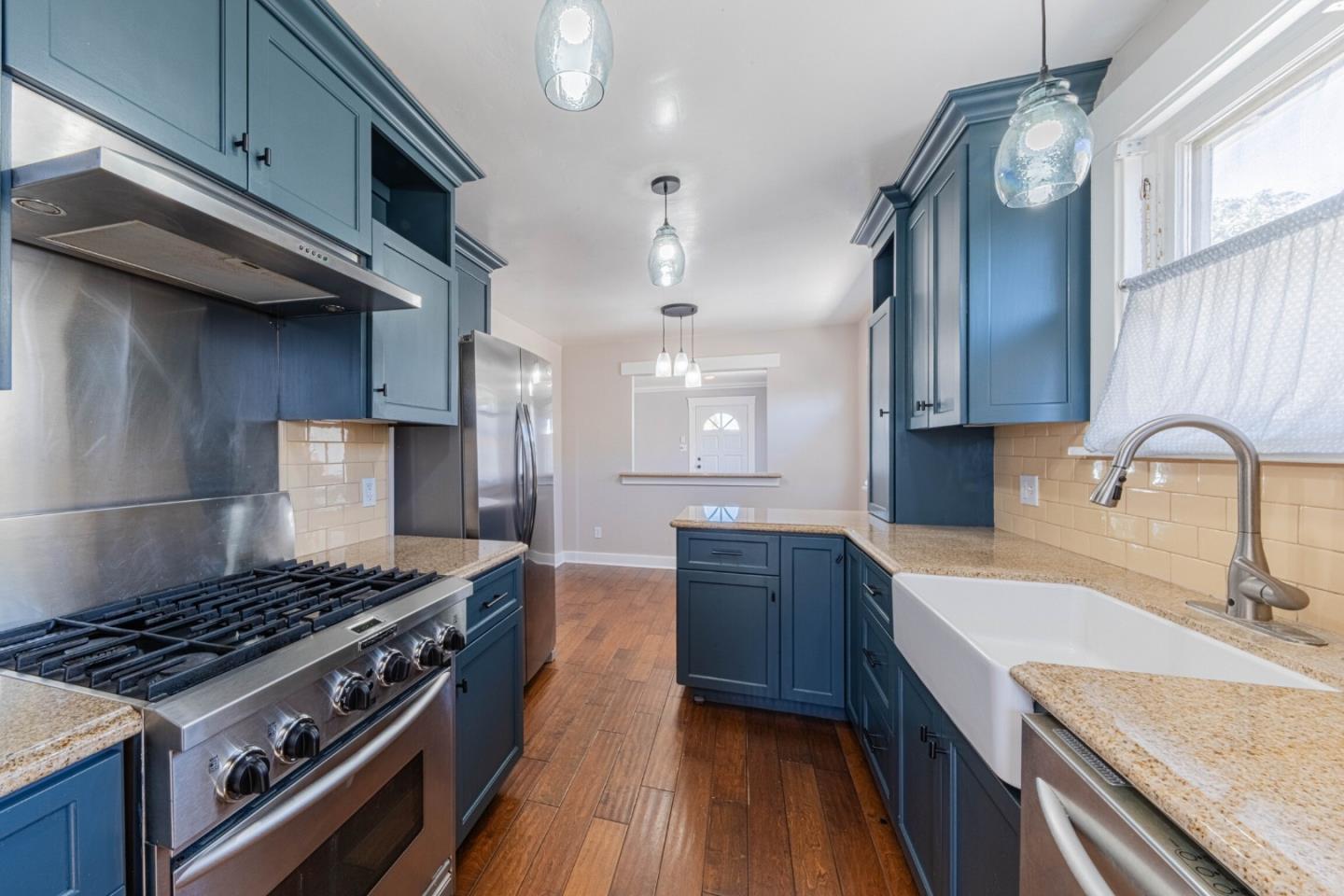 Detail Gallery Image 12 of 34 For 116 Oak St, Salinas,  CA 93901 - 1 Beds | 1 Baths