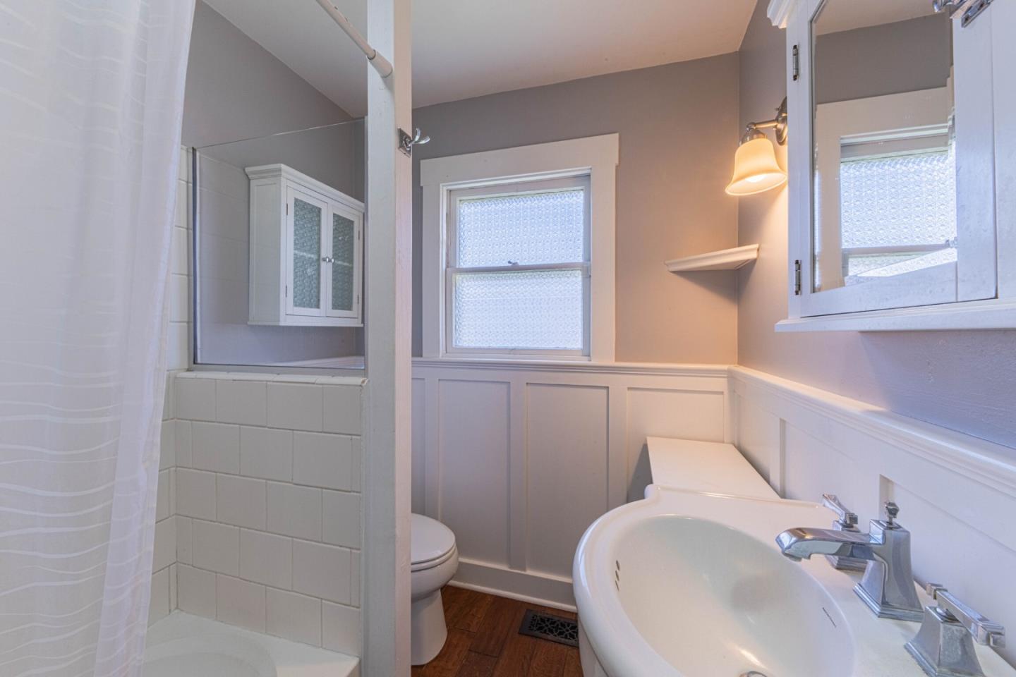 Detail Gallery Image 16 of 34 For 116 Oak St, Salinas,  CA 93901 - 1 Beds | 1 Baths