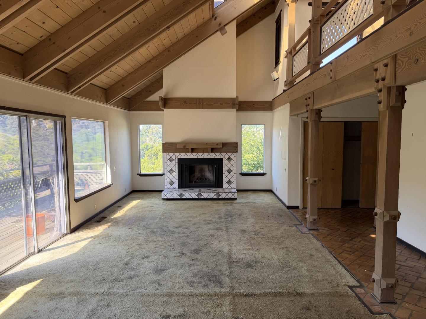 Detail Gallery Image 2 of 7 For 72 Fay Ave, San Carlos,  CA 94070 - 3 Beds | 3 Baths