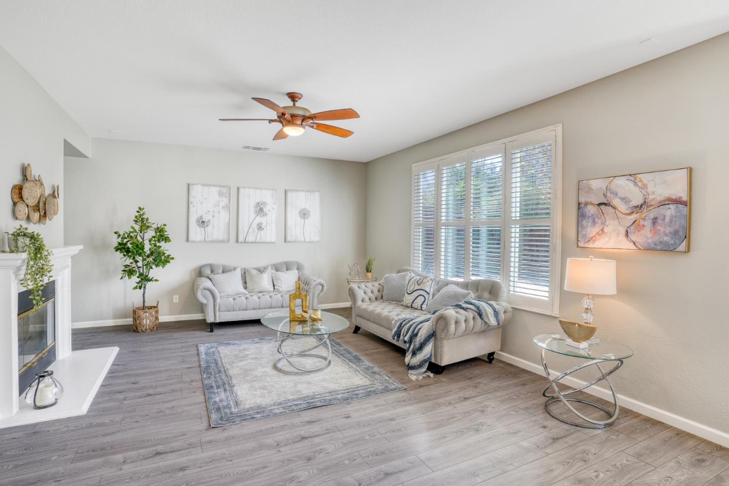 Detail Gallery Image 16 of 64 For 262 W Country Club Dr, Brentwood,  CA 94513 - 5 Beds | 3 Baths