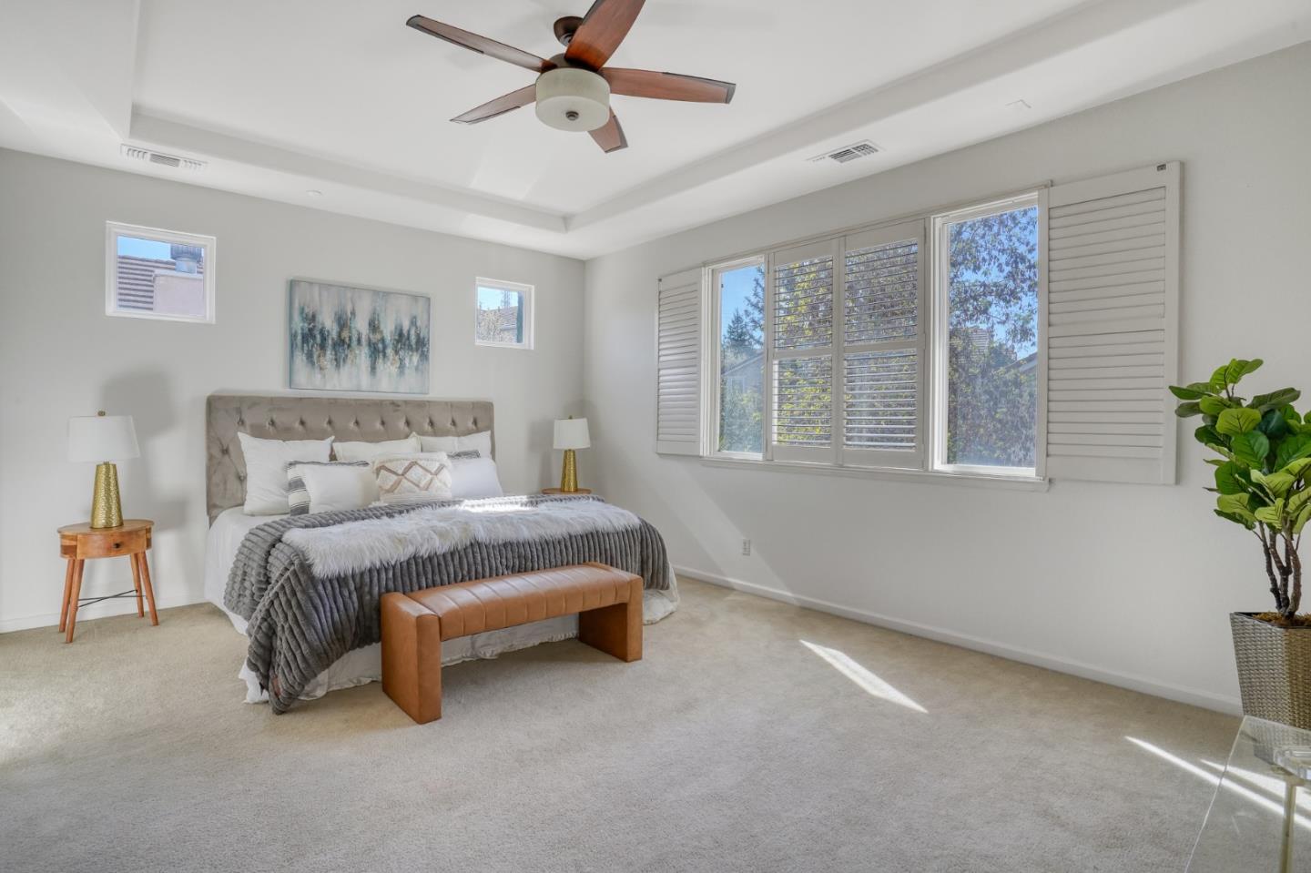 Detail Gallery Image 22 of 64 For 262 W Country Club Dr, Brentwood,  CA 94513 - 5 Beds | 3 Baths