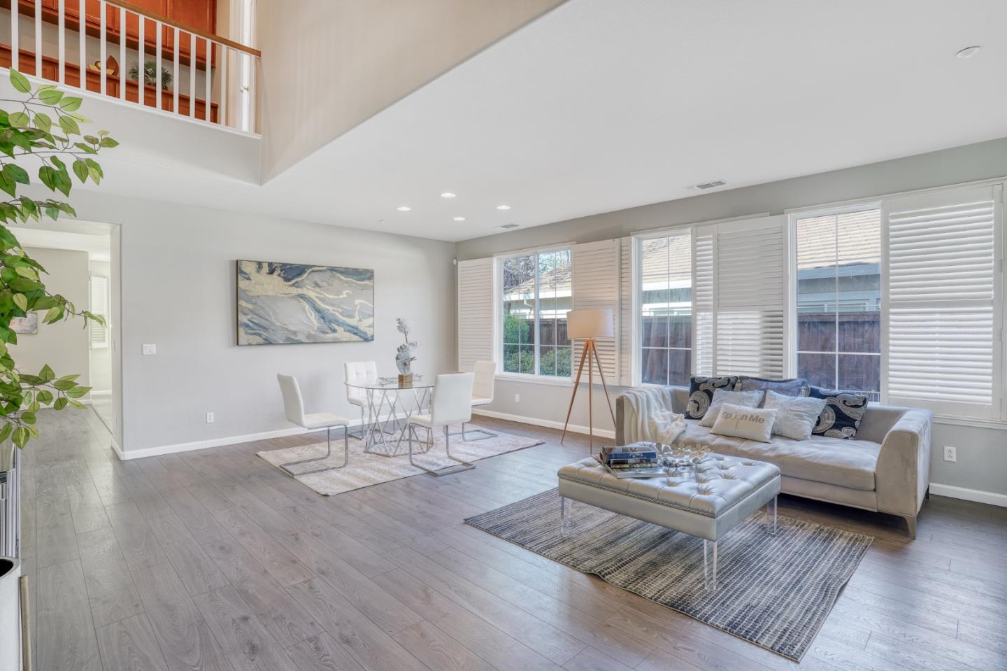 Detail Gallery Image 4 of 64 For 262 W Country Club Dr, Brentwood,  CA 94513 - 5 Beds | 3 Baths