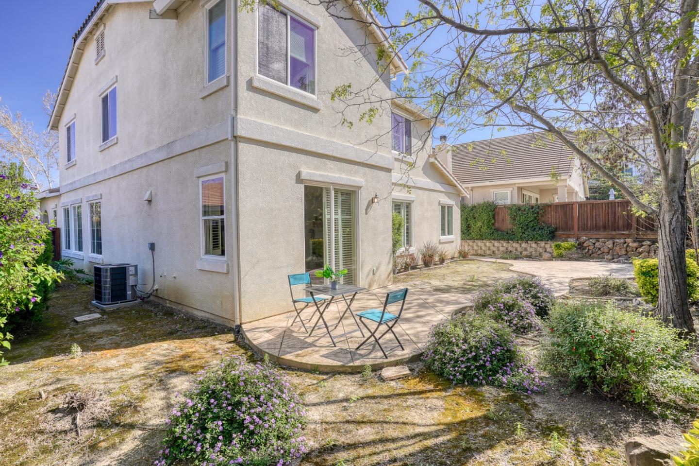 Detail Gallery Image 50 of 64 For 262 W Country Club Dr, Brentwood,  CA 94513 - 5 Beds | 3 Baths