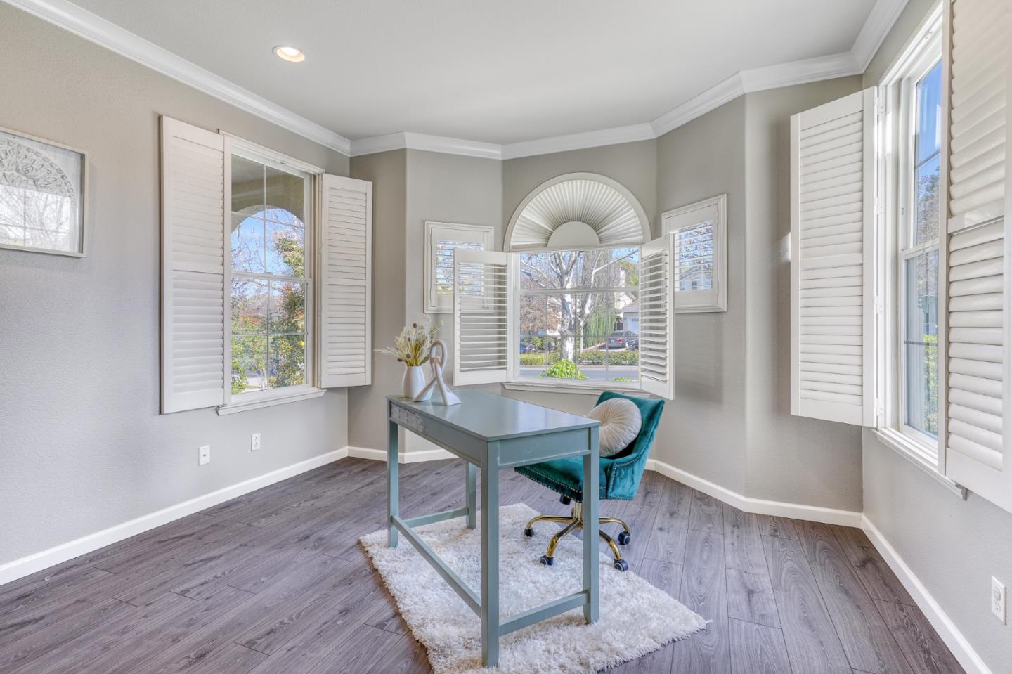 Detail Gallery Image 7 of 64 For 262 W Country Club Dr, Brentwood,  CA 94513 - 5 Beds | 3 Baths