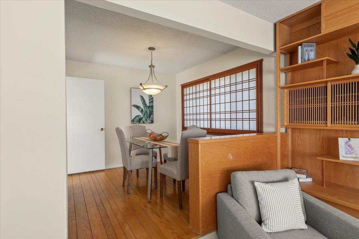 Detail Gallery Image 11 of 40 For 741 Saranac Dr, Sunnyvale,  CA 94087 - 4 Beds | 2 Baths