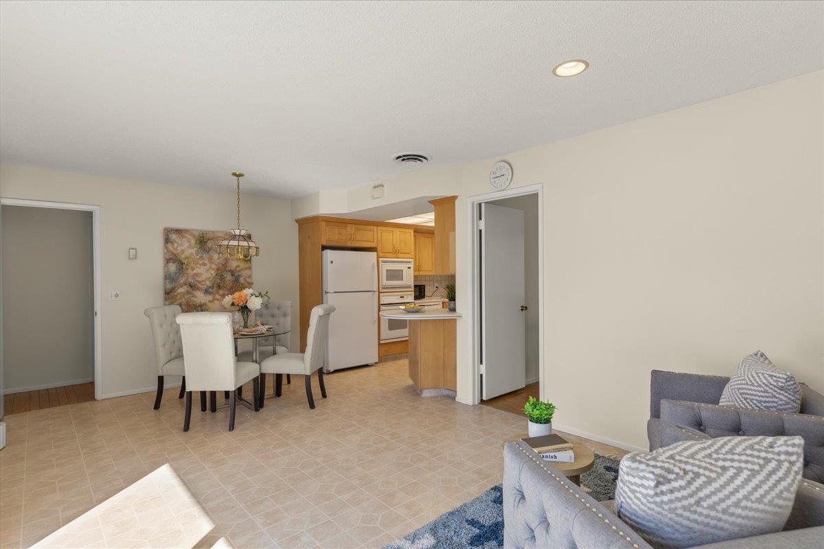 Detail Gallery Image 18 of 40 For 741 Saranac Dr, Sunnyvale,  CA 94087 - 4 Beds | 2 Baths