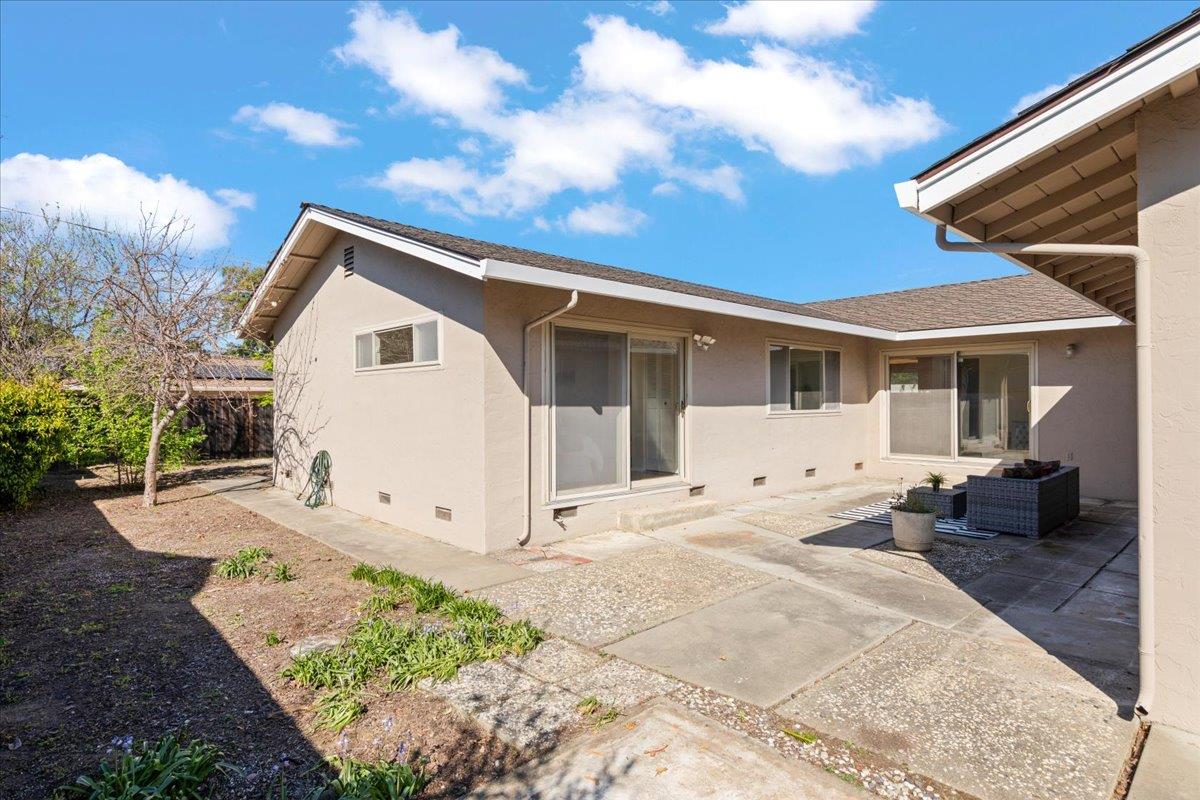 Detail Gallery Image 35 of 40 For 741 Saranac Dr, Sunnyvale,  CA 94087 - 4 Beds | 2 Baths