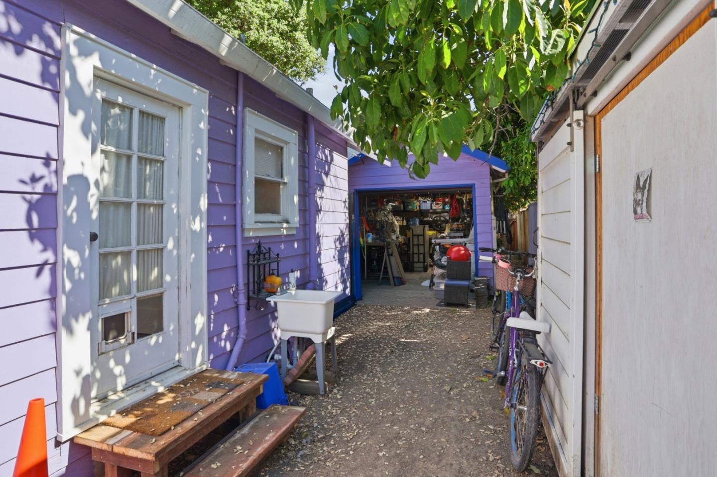 Detail Gallery Image 32 of 52 For 1068 Broadway Ave, San Jose,  CA 95125 - 2 Beds | 2 Baths