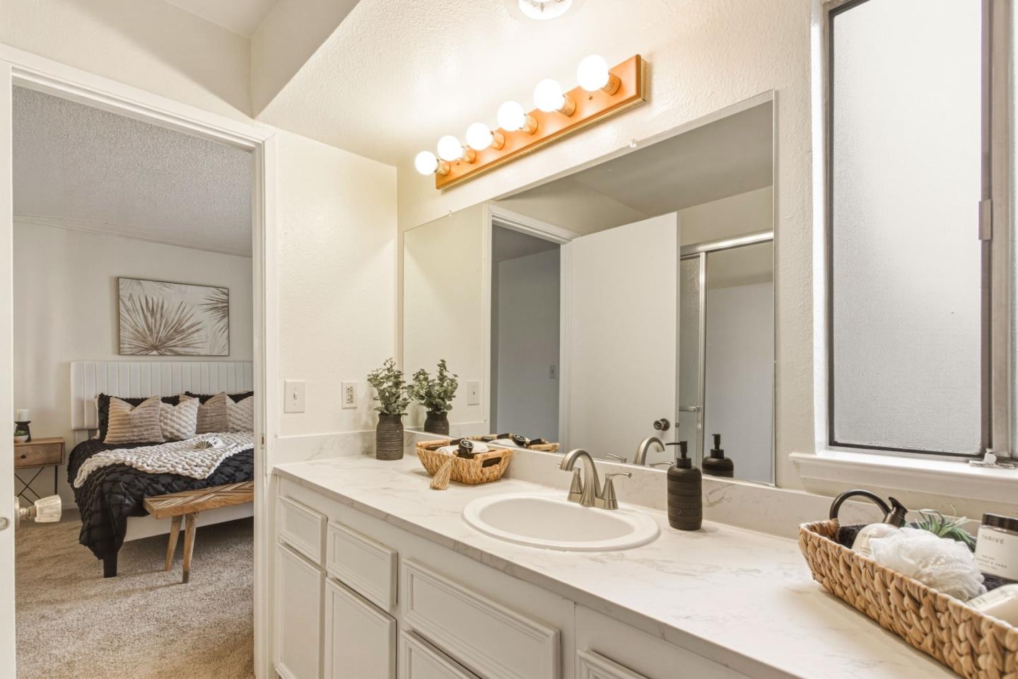 Detail Gallery Image 17 of 21 For 3701 Colonial Dr #197,  Modesto,  CA 95356 - 2 Beds | 2 Baths