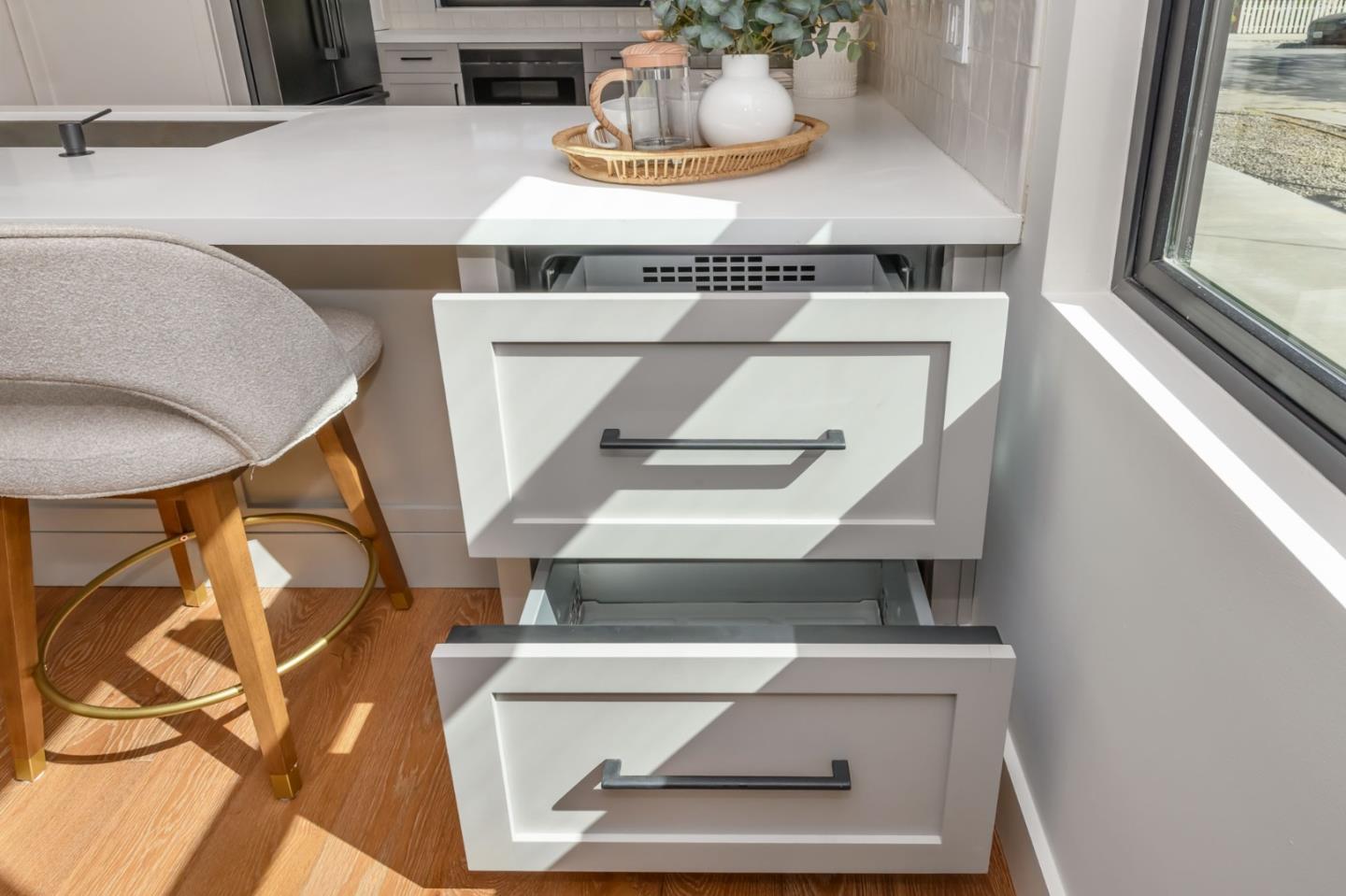 Detail Gallery Image 14 of 44 For 1162 Mckinley St, Redwood City,  CA 94061 - 2 Beds | 2 Baths