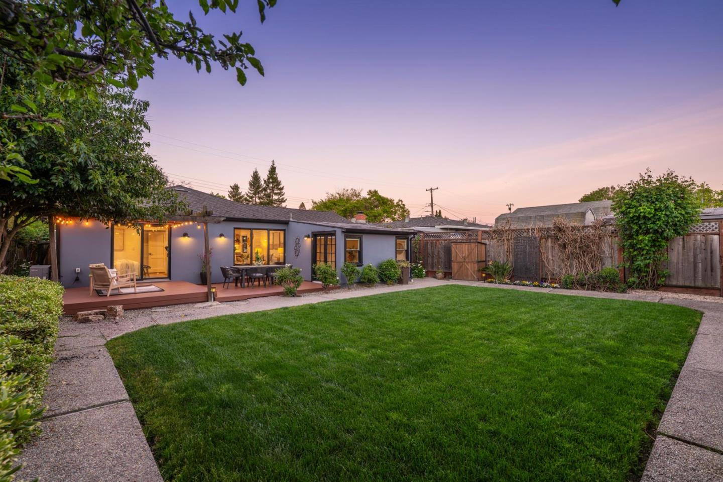 Detail Gallery Image 27 of 44 For 1162 Mckinley St, Redwood City,  CA 94061 - 2 Beds | 2 Baths