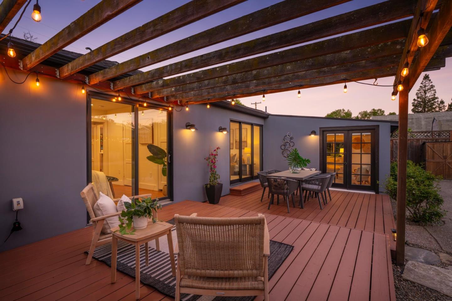 Detail Gallery Image 29 of 44 For 1162 Mckinley St, Redwood City,  CA 94061 - 2 Beds | 2 Baths