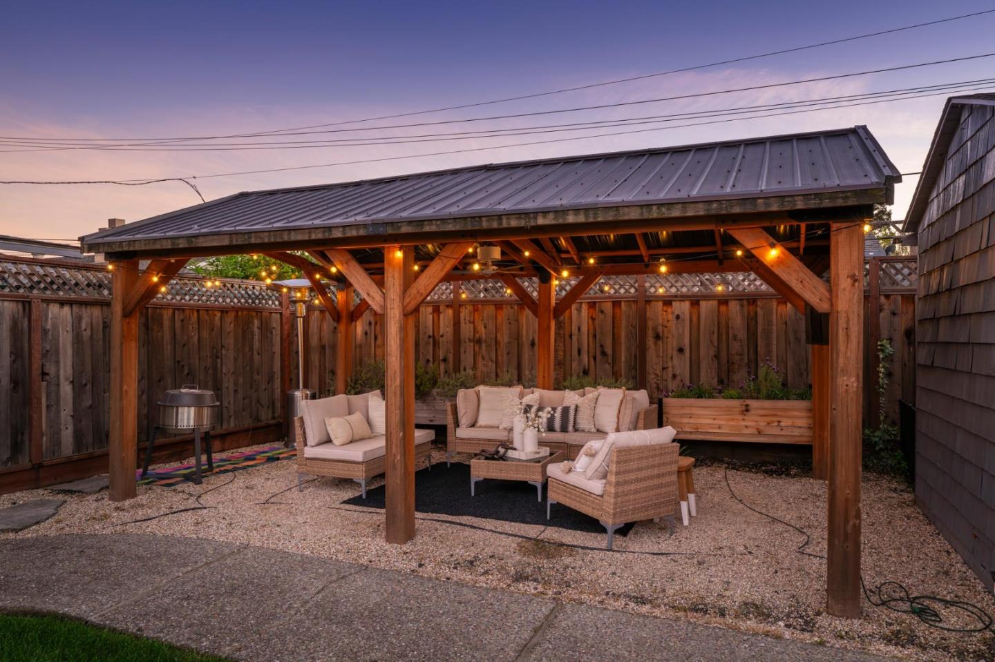 Detail Gallery Image 32 of 44 For 1162 Mckinley St, Redwood City,  CA 94061 - 2 Beds | 2 Baths