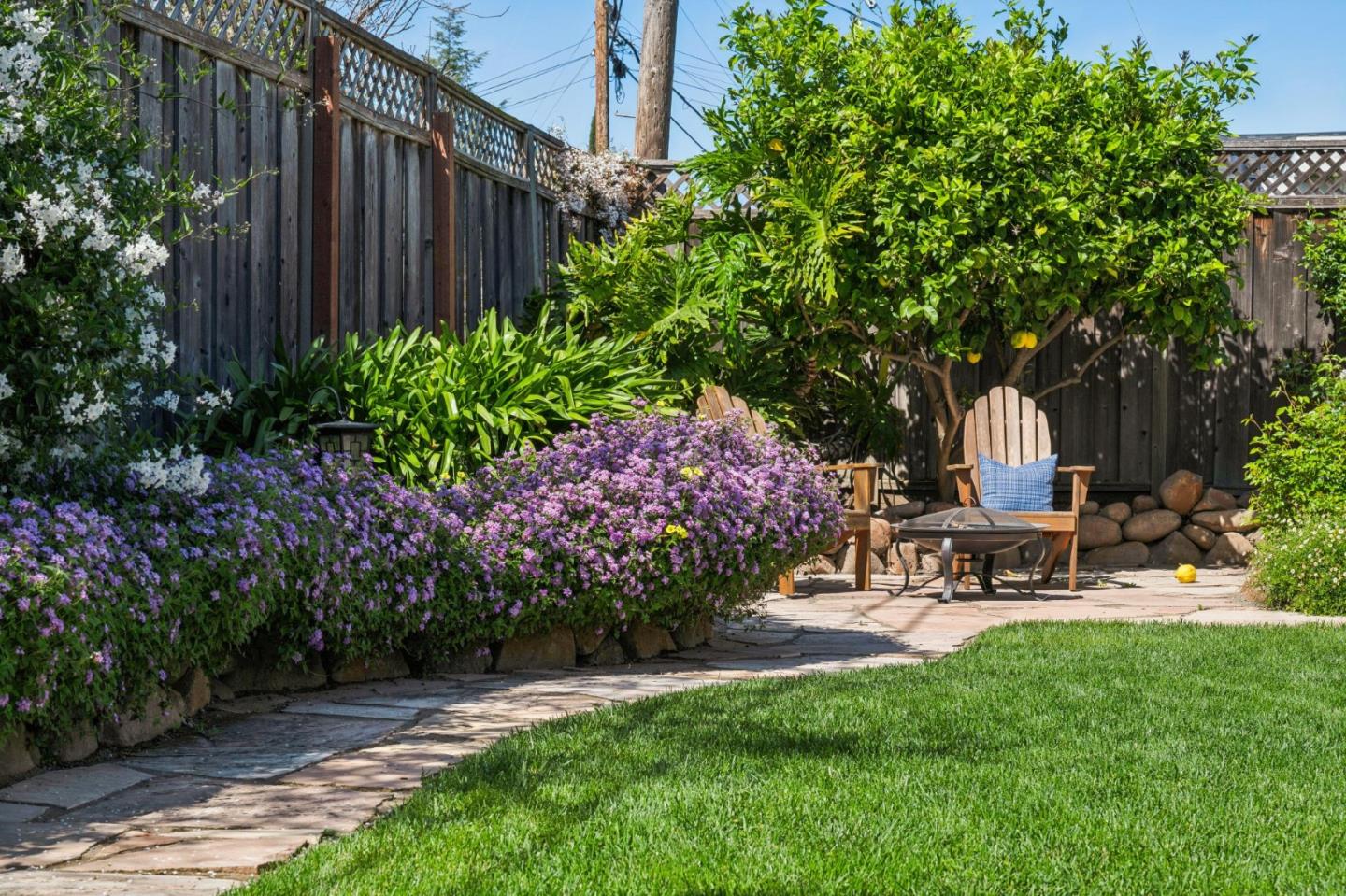 Detail Gallery Image 16 of 18 For 4343 Jan Way, San Jose,  CA 95124 - 3 Beds | 2 Baths