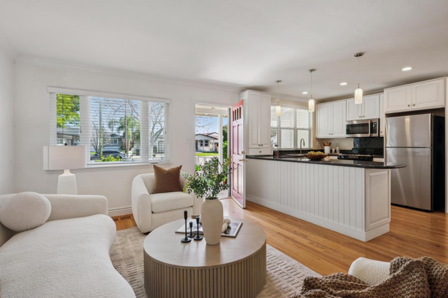 Detail Gallery Image 4 of 18 For 4343 Jan Way, San Jose,  CA 95124 - 3 Beds | 2 Baths