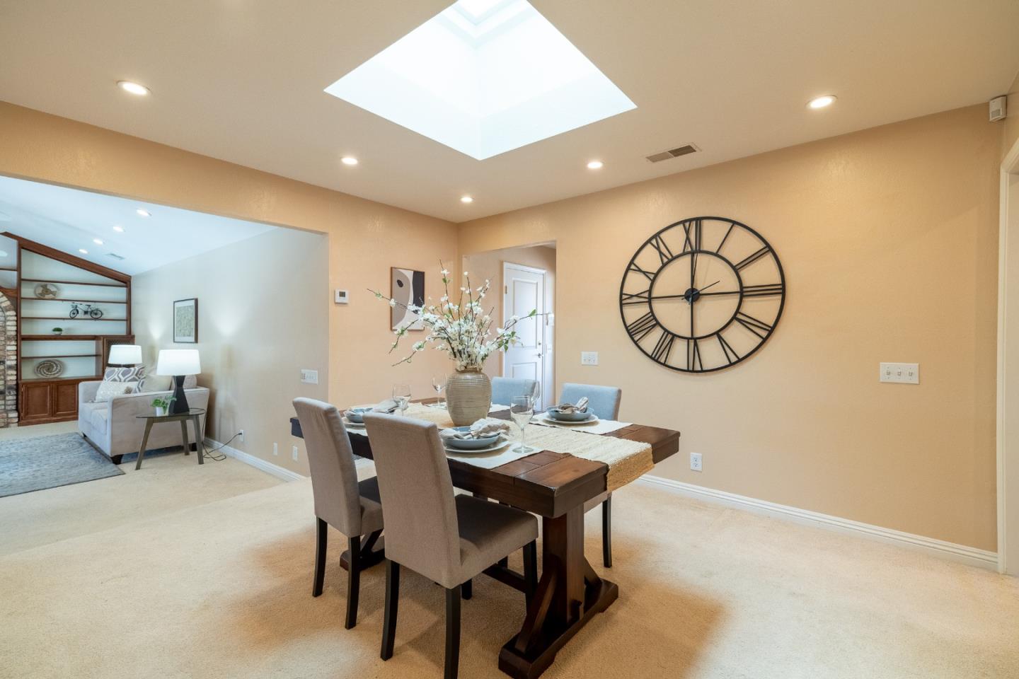 Detail Gallery Image 17 of 46 For 7680 Santa Paula Dr, Gilroy,  CA 95020 - 4 Beds | 2 Baths