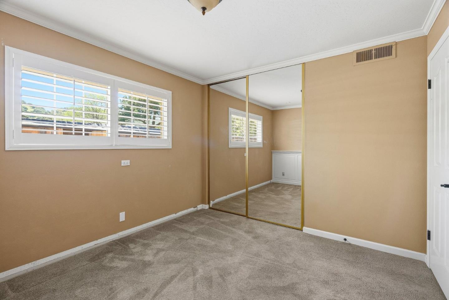 Detail Gallery Image 27 of 49 For 14850 Muleta Dr, Salinas,  CA 93908 - 4 Beds | 3 Baths