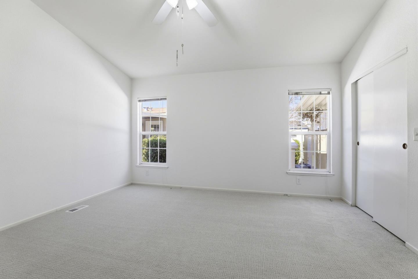 Detail Gallery Image 19 of 31 For 191 E El Camino Real #213,  Mountain View,  CA 94040 - 2 Beds | 2 Baths