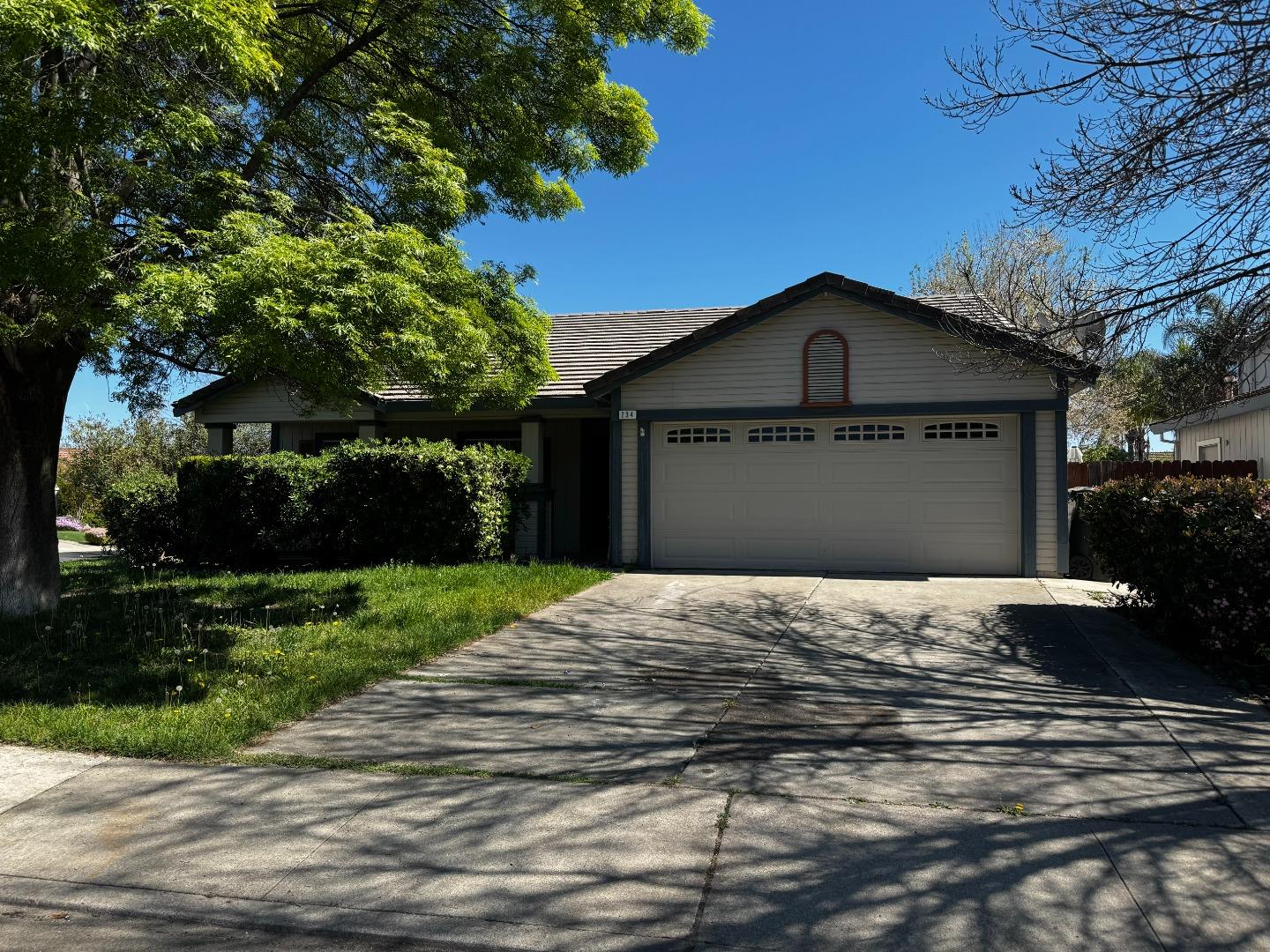 Front Image Thumbnail for ML82039514