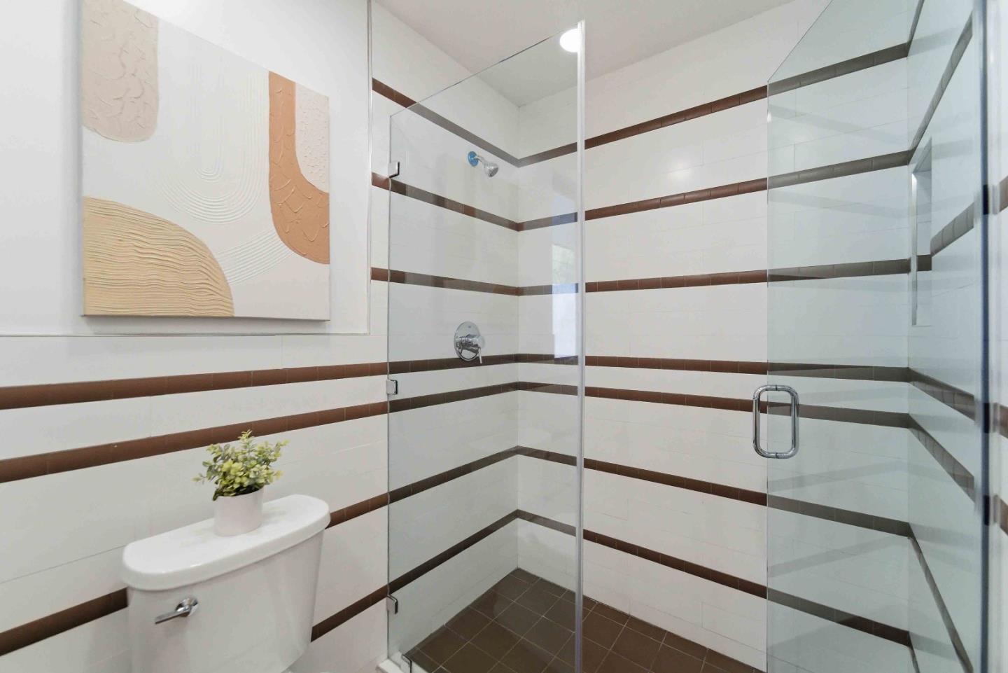 Detail Gallery Image 19 of 34 For 10116 Vista Valle Ct, San Jose,  CA 95127 - 4 Beds | 3 Baths