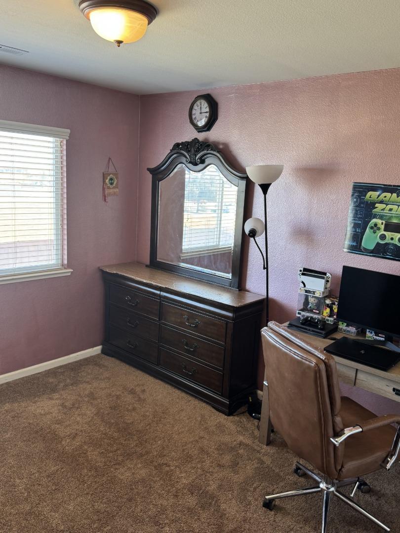 Detail Gallery Image 19 of 21 For 1231 Carmelo, Soledad,  CA 93960 - 6 Beds | 3 Baths