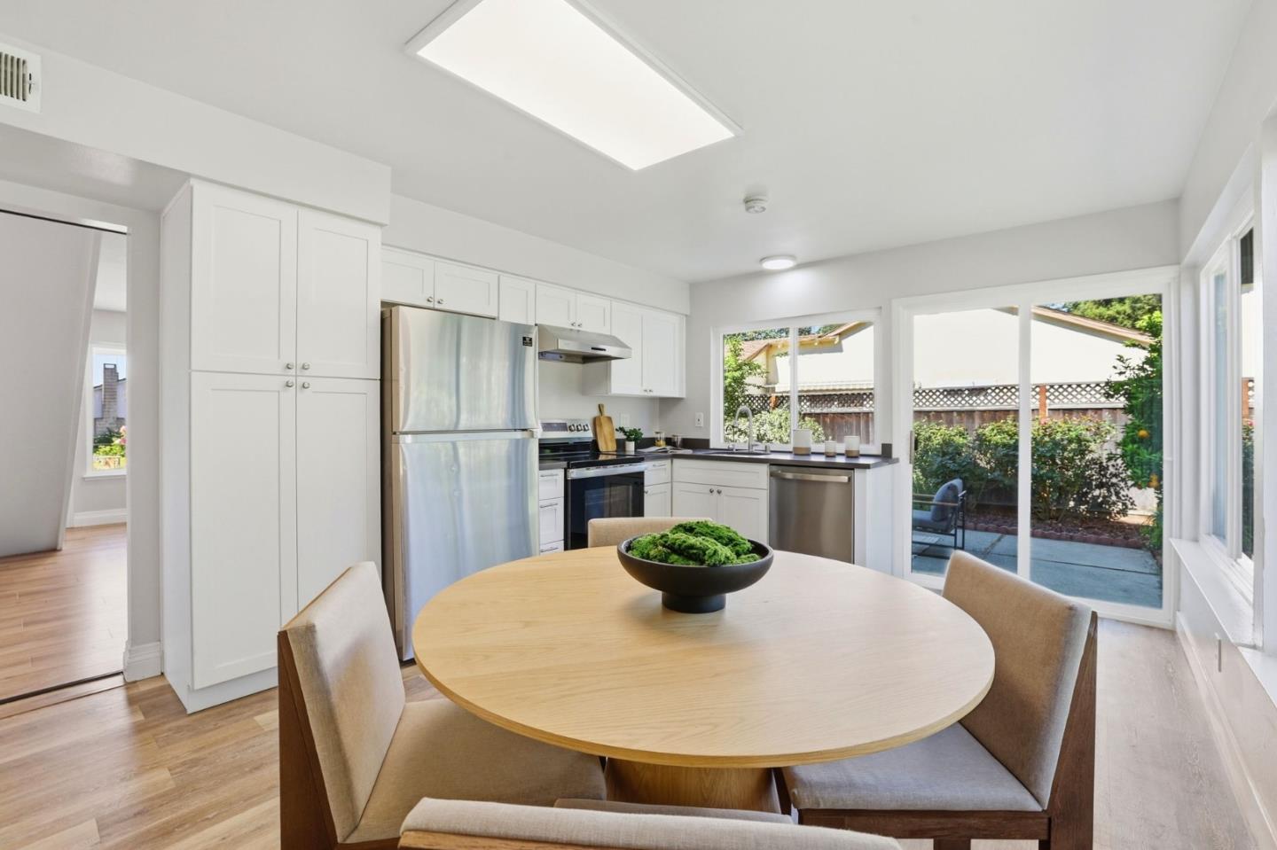 Detail Gallery Image 6 of 30 For 1252 Turrett Dr, San Jose,  CA 95131 - 3 Beds | 2 Baths