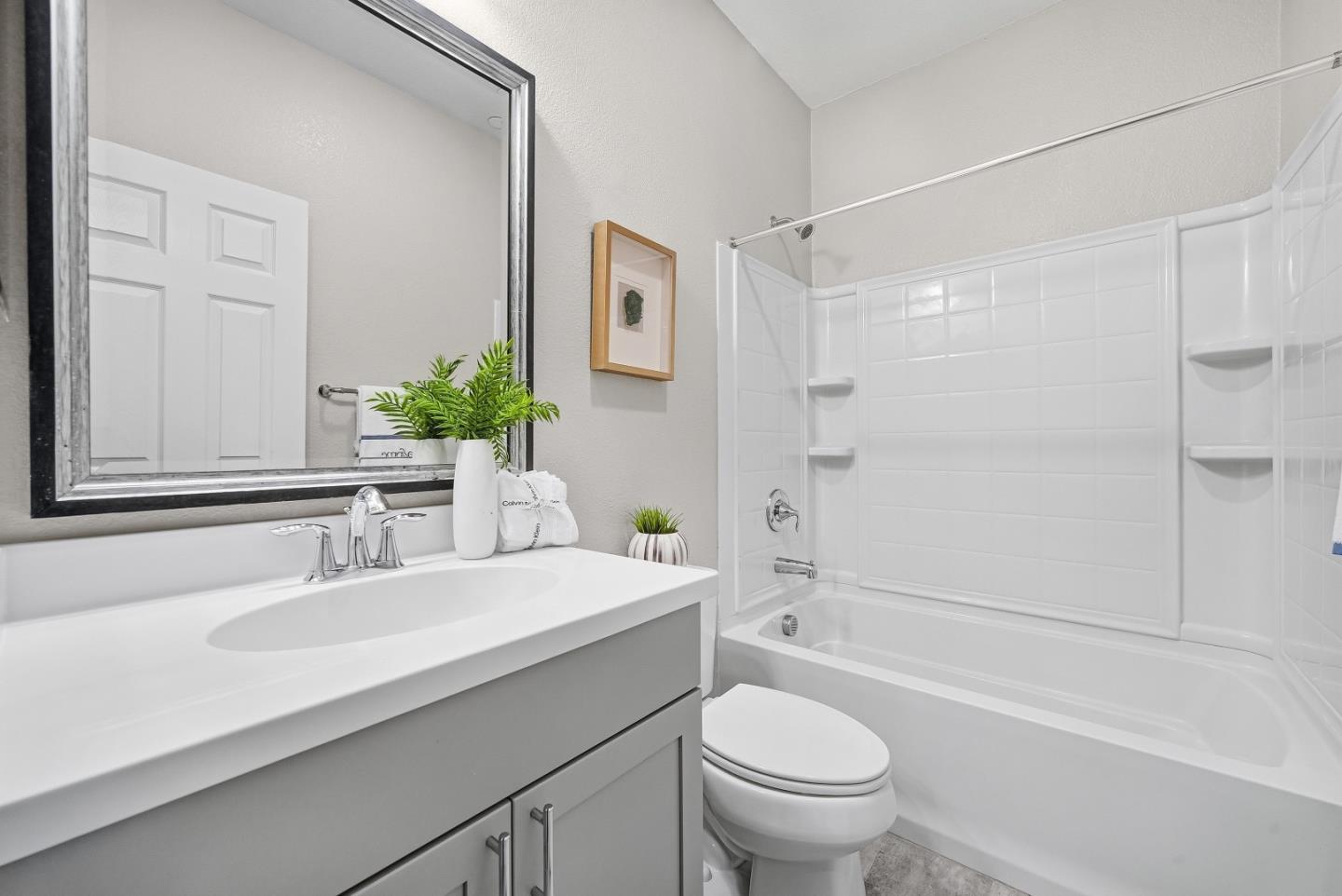 Photo #27: ML82039518 Listing: Photo #27