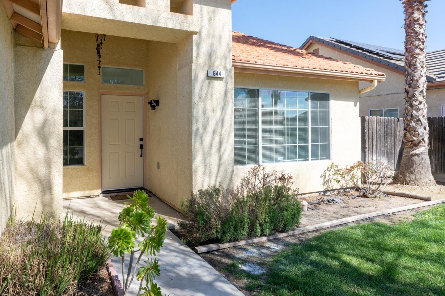 Front Image Thumbnail for ML82039521