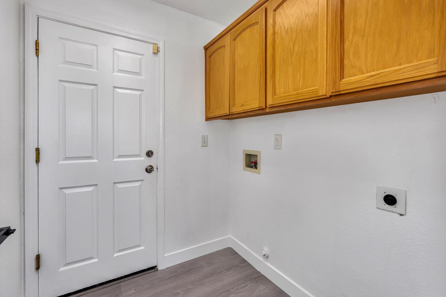Detail Gallery Image 7 of 12 For 644 Winemaker St, Los Banos,  CA 93635 - 4 Beds | 2 Baths