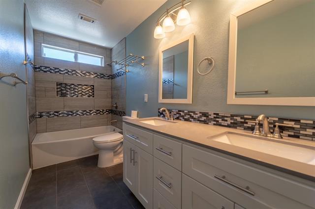 Detail Gallery Image 6 of 7 For 3330 Konig Ct, Stockton,  CA 95206 - 3 Beds | 2 Baths