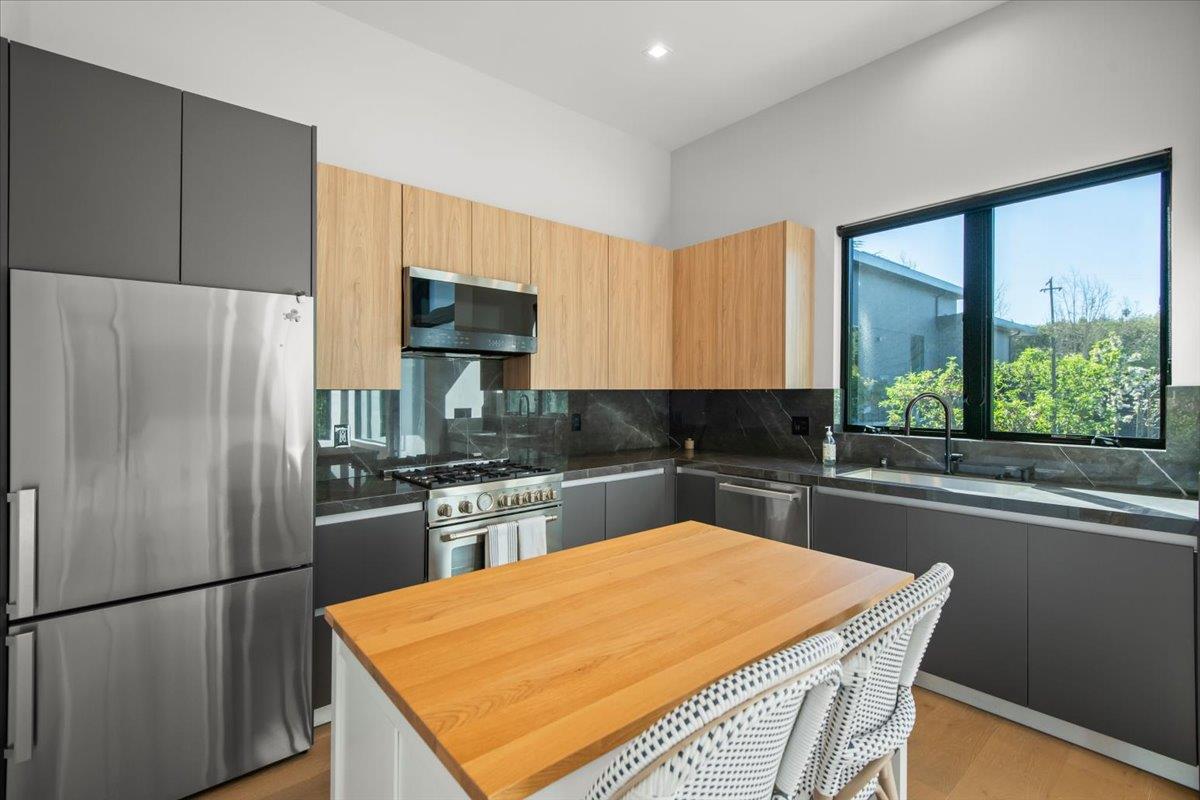 Detail Gallery Image 100 of 142 For 14920 Sobey Rd, Saratoga,  CA 95070 - 8 Beds | 7 Baths