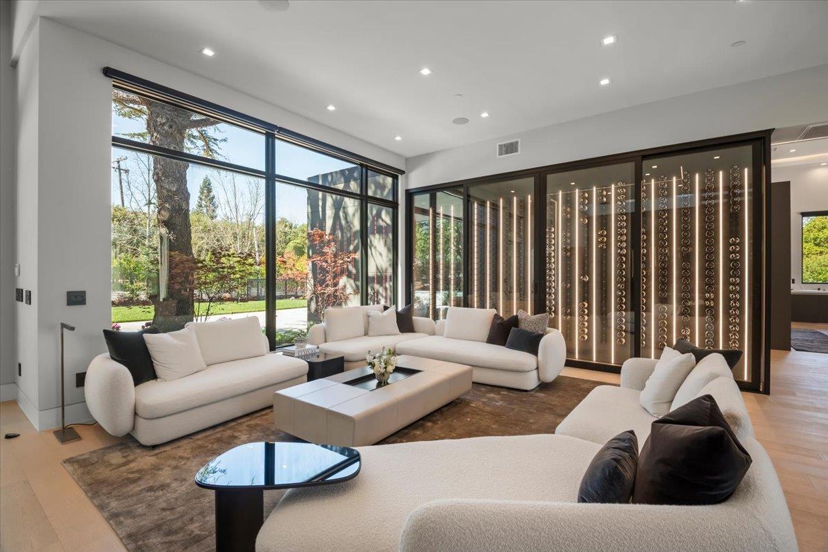 Detail Gallery Image 21 of 142 For 14920 Sobey Rd, Saratoga,  CA 95070 - 8 Beds | 7 Baths