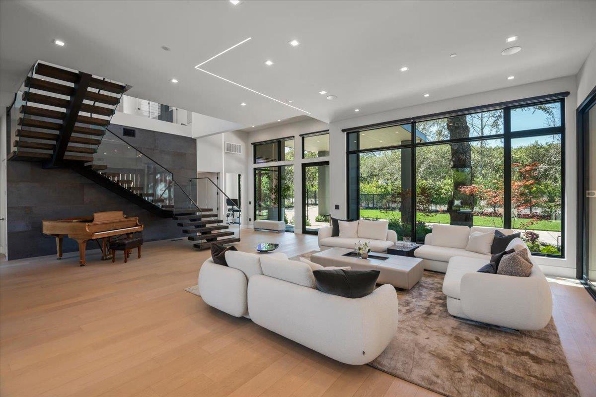 Detail Gallery Image 22 of 142 For 14920 Sobey Rd, Saratoga,  CA 95070 - 8 Beds | 7 Baths