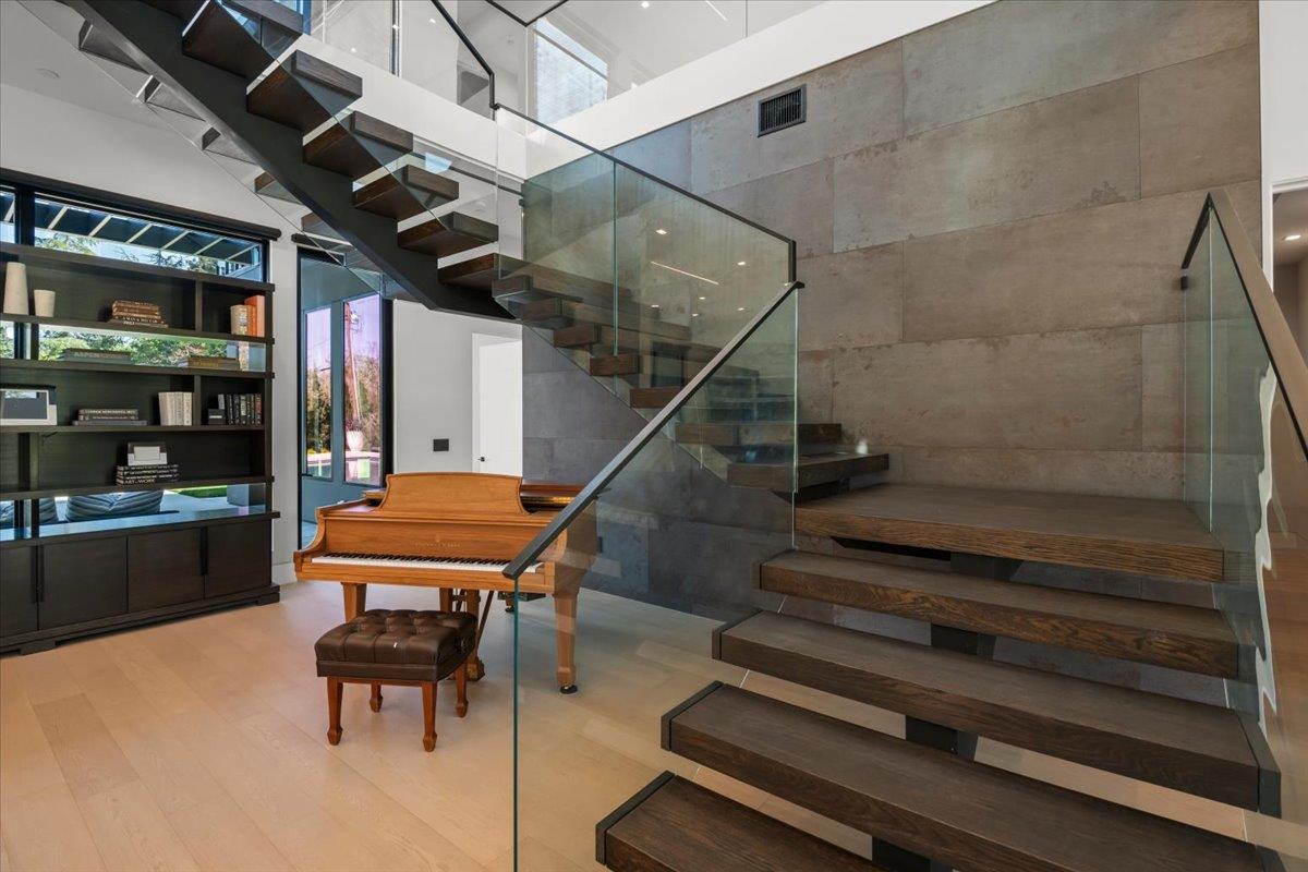 Detail Gallery Image 27 of 142 For 14920 Sobey Rd, Saratoga,  CA 95070 - 8 Beds | 7 Baths