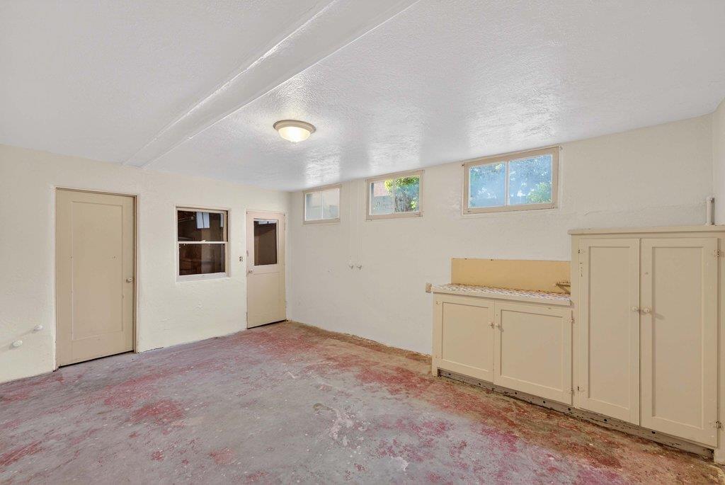 Detail Gallery Image 44 of 62 For 65 Monte Vista Ave, Watsonville,  CA 95076 - 4 Beds | 1/1 Baths