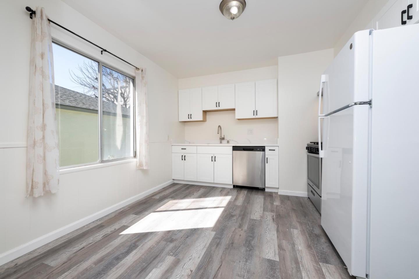 Detail Gallery Image 7 of 15 For 56 Daly Ct, South San Francisco,  CA 94080 - 3 Beds | 1 Baths